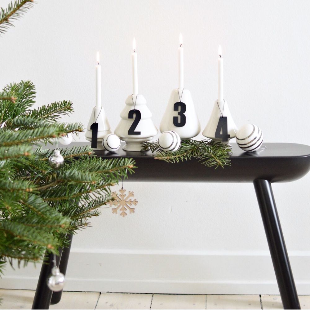 Felius Design Advents siffra 1-4 Svart